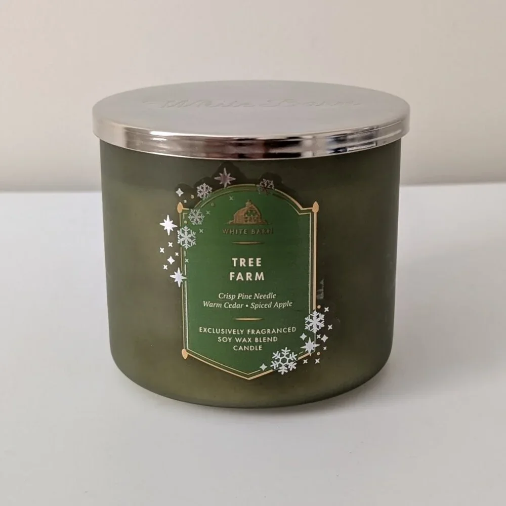 Bath and Body Works White Barn Tree Farm 3 Wick Candle